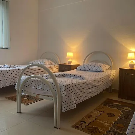 Hysa Appartement *